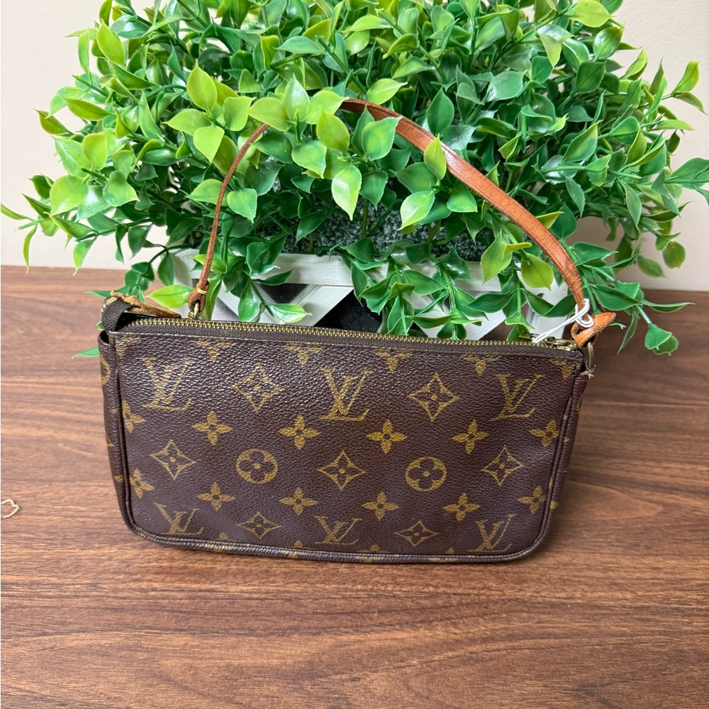 Louis Vuitton Brown Monogram Pouchette